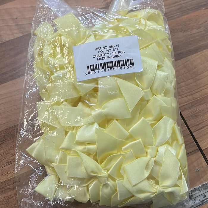 Satin Scatter Bows - 15mm Wide Ribbon x 100pcs - Pale Lemon Yellow